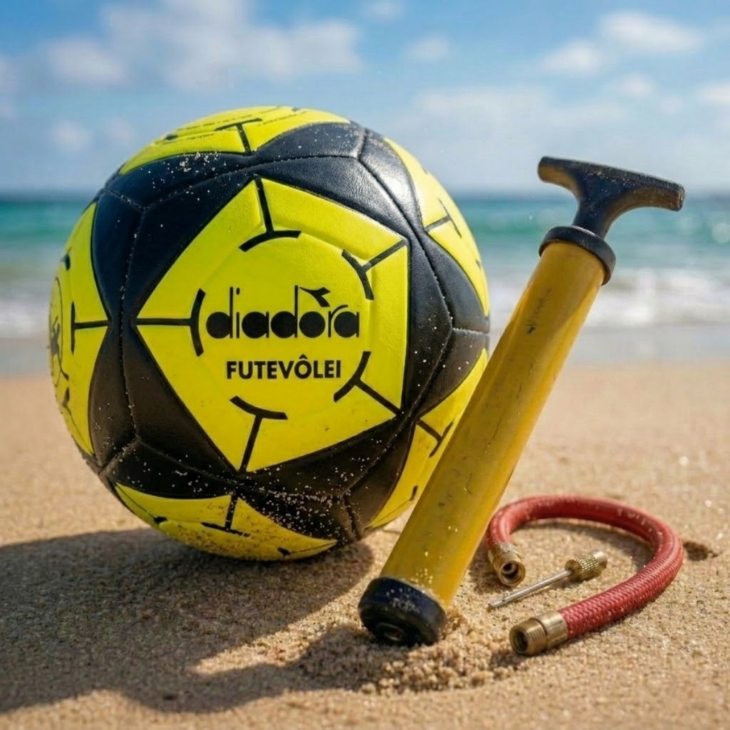 Bola Profissional Futevôlei Diadora Elite‑R Oficial Praia Areia + Bomba de Ar Jogos, Treino e Lazer.