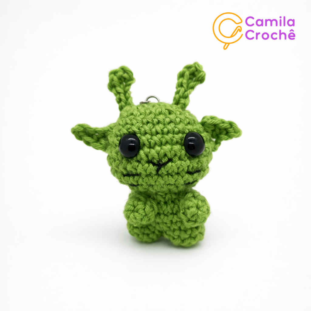 🛸 Chaveiro Gatinho Alien em Crochê 👽💚- Amigurumi Verde Fofo - Chaveiro Artesanal Kawaii