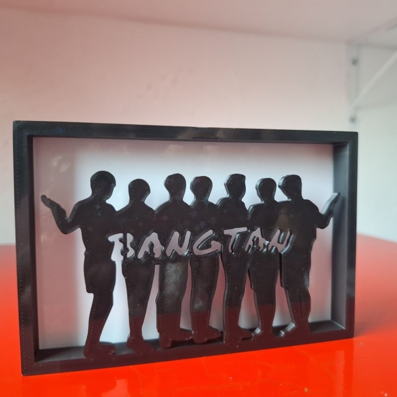 Mini Enfeite Decorativo BTS Bangtan Silhueta - Quadro de Mesa K-Pop Army