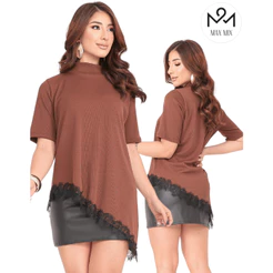Blusa Feminina Assimétrica com Babados em Renda Gola Alta Elegante