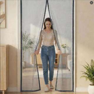 kit 2 Cortina Tela Mosquiteiro de Porta Com Fecho Magnética 210x100 Fácil de instalar em Oferta na Shopee