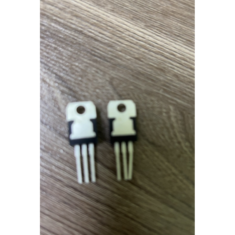 Detalhes do stp180n4f6 kit 02pcs  Power MOSFET de Canal N de alto desempenho fabricado pela STMicroelectronics . Ele é amplamente ut