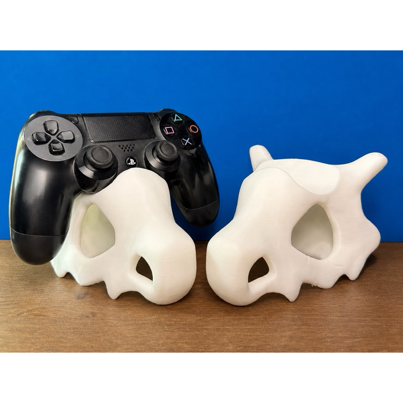 Suporte para Controle joystick Estilo Crânio Cubone | Universal PS5 PS4 Xbox Switch | Decorativo Geek Pokémon