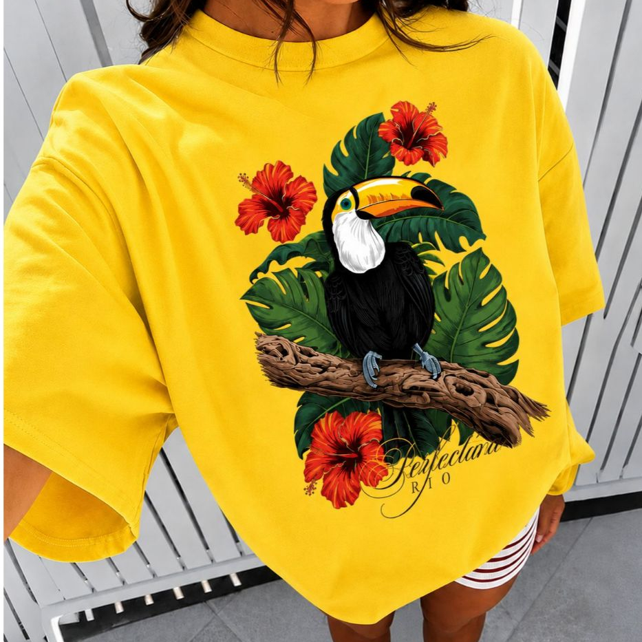 Camiseta Feminina Oversized Tucano Tropical Rio Estampada Moda Verão Blusa Soltinha Casual Streetwear Premium