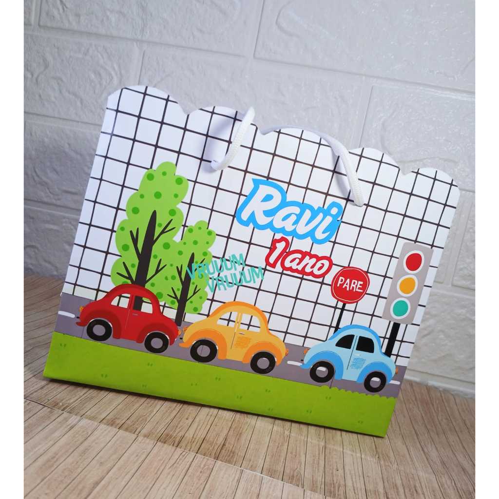 Sacolinha Personalizada Carrinhos Meio de Trasporte Coloridos  – Sacolinha Surpresa para Lembrancinha Festa Infantil