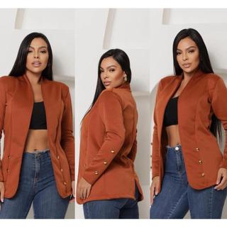 BLAZER LONGO FEMININO NEOPRENE PLUS SIZE COM 12 BOTÕES DOURADOS