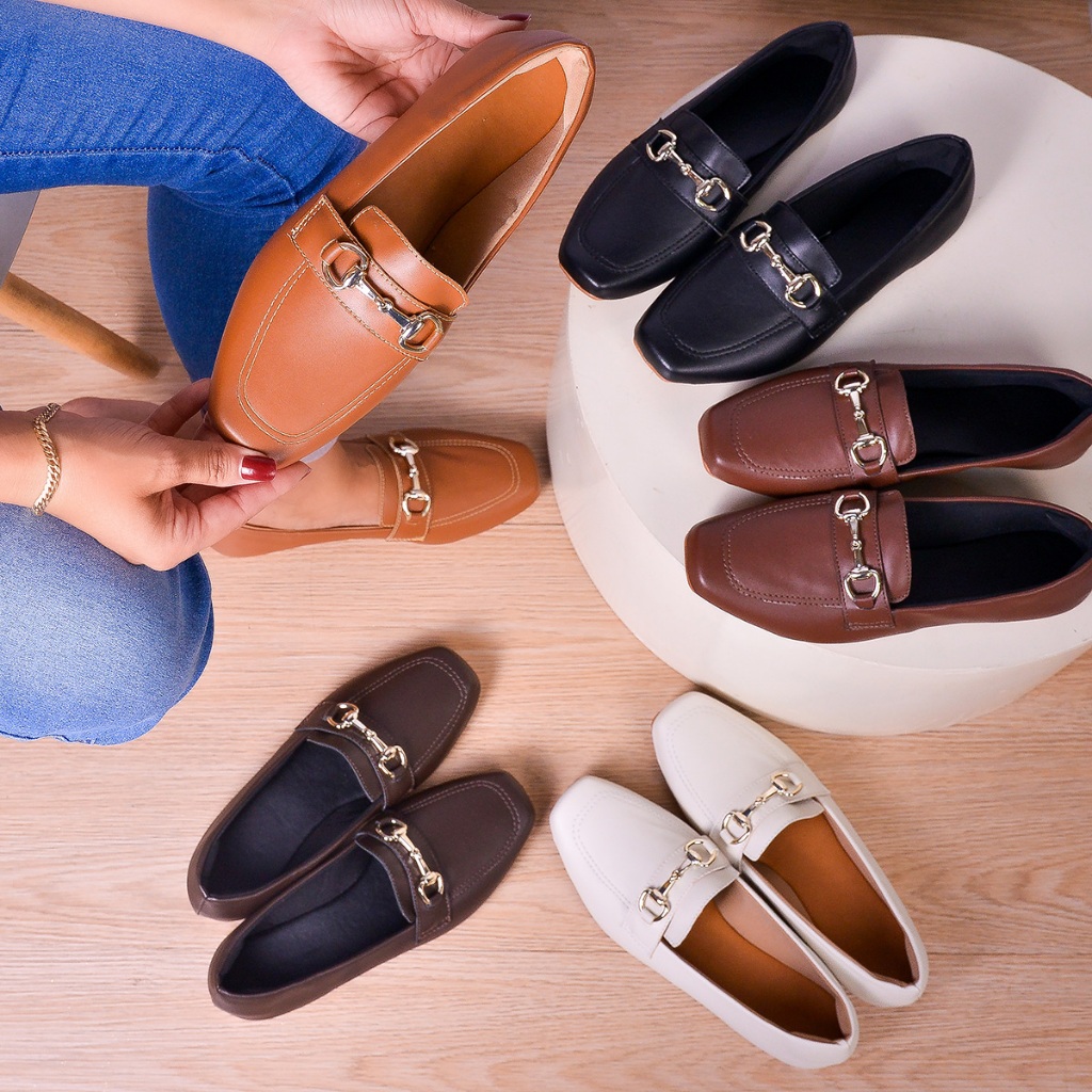 Sapatilha Feminina Mocassim Bico Quadrado Elegante Confortável