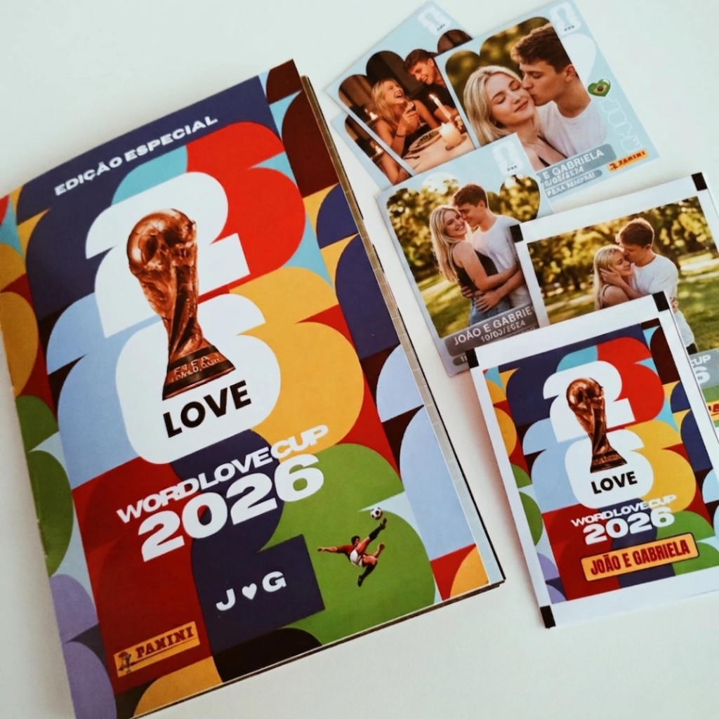 Álbum de Figurinhas Copa Personalizado A5 Casal com Fotos Presente Criativo Dia dos Namorados