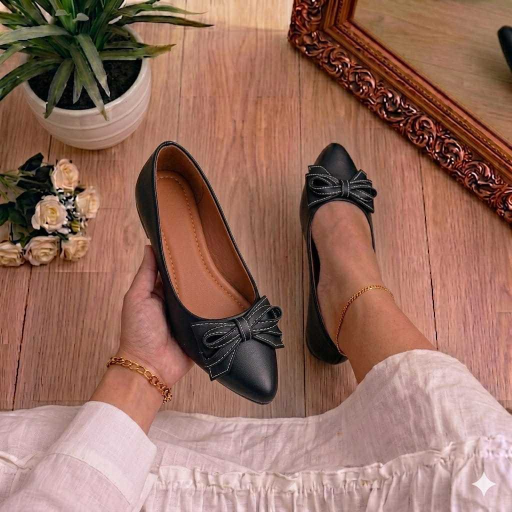 Sapatilha MocassimFeminina Confortável Bico Fino Laço Preto  Elegante Para Trabalho e Dia a Dia