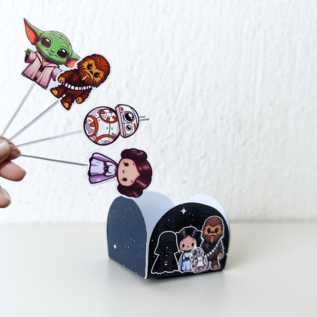 Forminhas personalizadas de doce e tags de docinhos tema Starwars aniversário Lembrançinhas