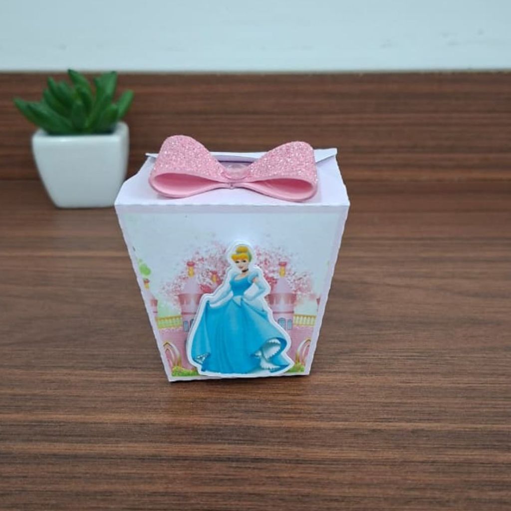 Caixa Sushi Personalizada Princesas Disney Lembrancinha de Festa Infantil