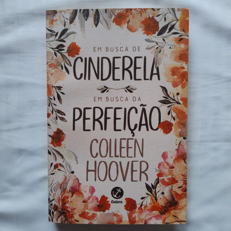 Livro Em busca da perfeição Colleen Hoover