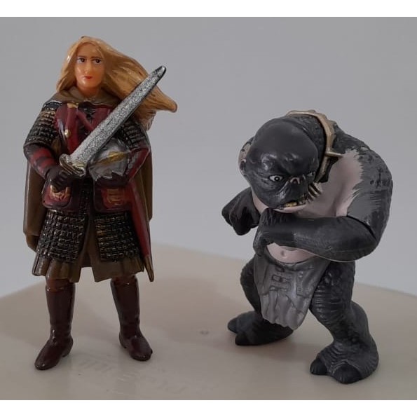 Miniaturas Senhor dos Anéis Colecionável O Senhor dos Anéis Éowyn / Troll da Caverna (Variações)