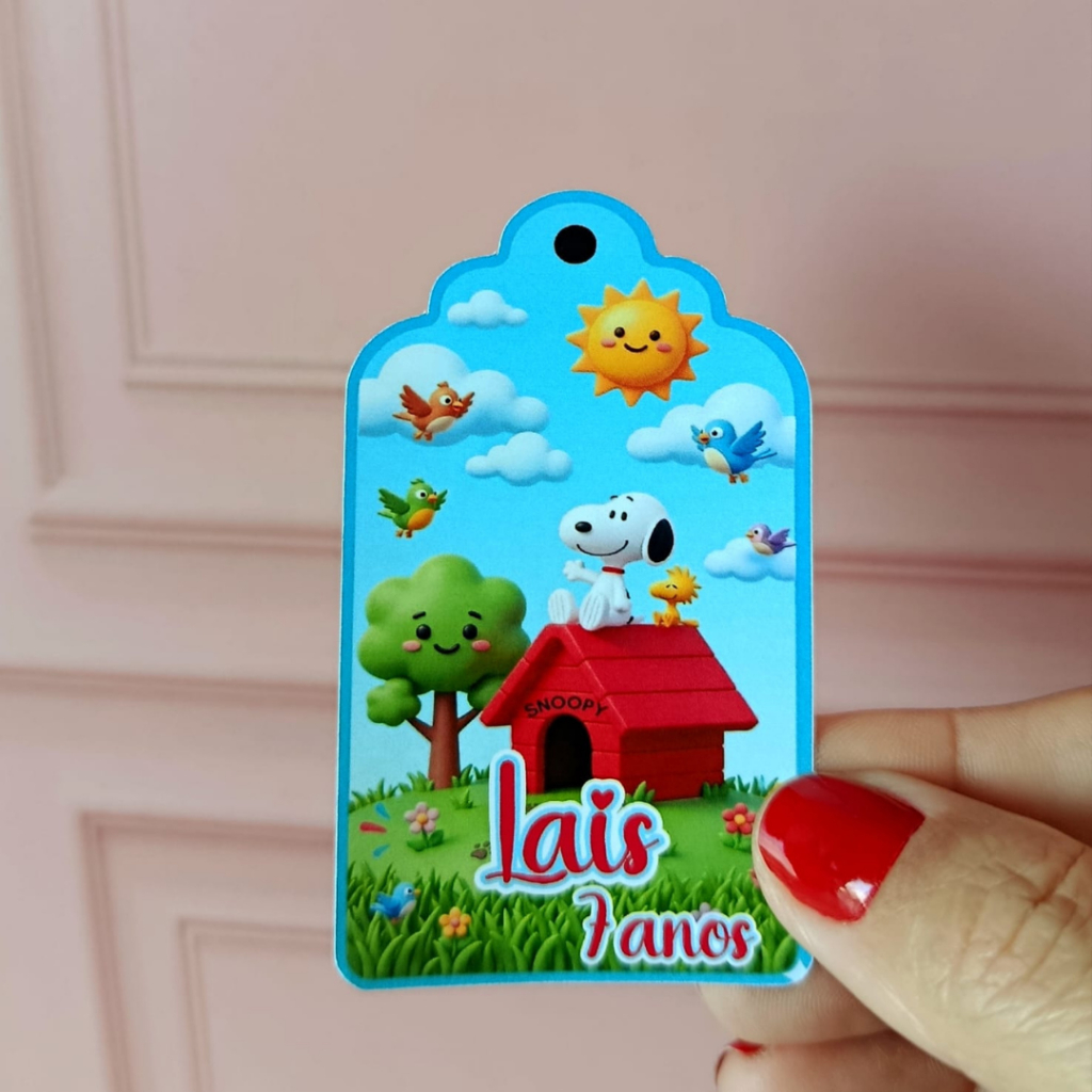 Tags Snoopy (7,5 cm x 4,5cm ) | Kit 40/60/80 ou 100 unidades - Snoopy | Lembrancinha de Aniversário Personalizada Snoopy