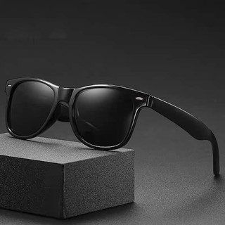 Óculos de Sol Quadrado Retro Preto ,Modelo Wayfarer Unissex Proteção UV400 para Dia a Dia, Praia e Viagem
