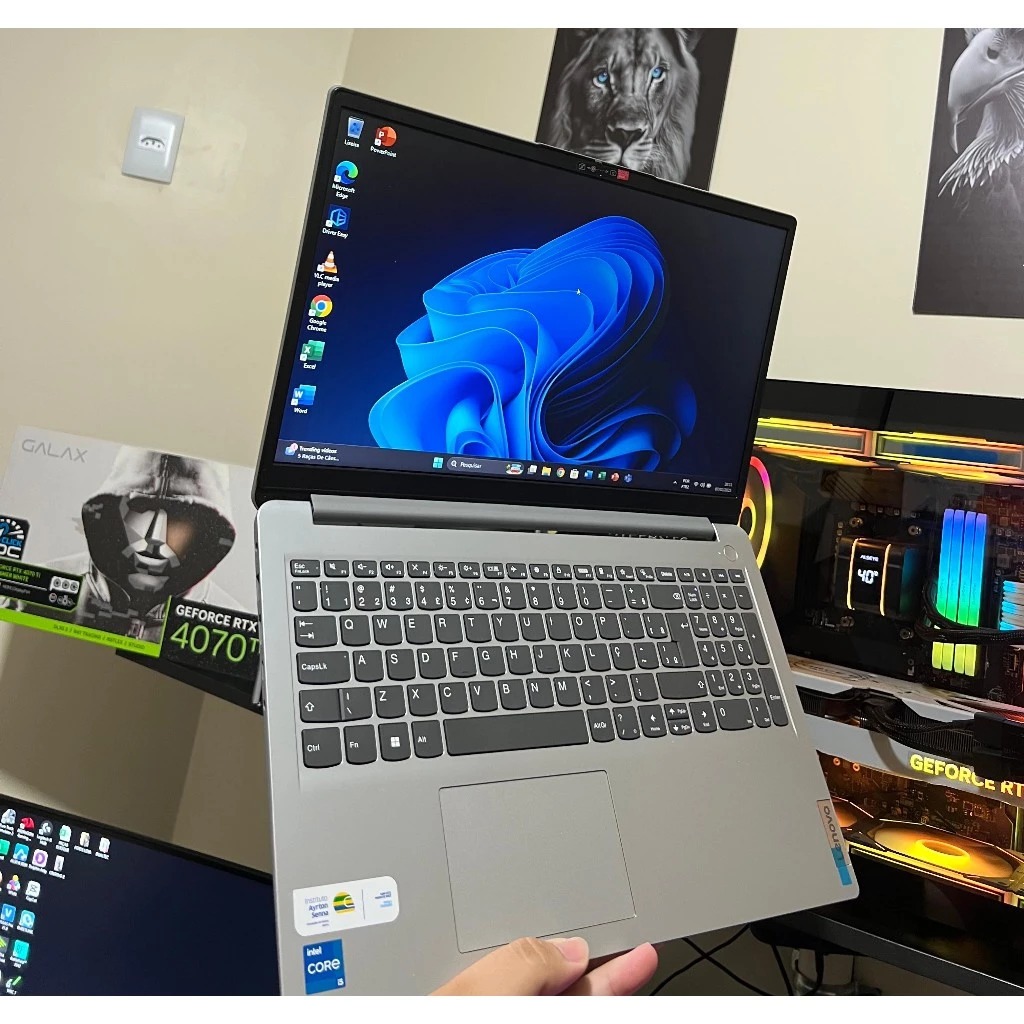Notebook Lenovo Intel Core i5 12º 1235U/16GB: Potência e Custo-Benefício para o Dia a Dia