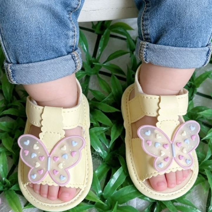 SANDALIA DE MENINA BORBOLETA BEBE
