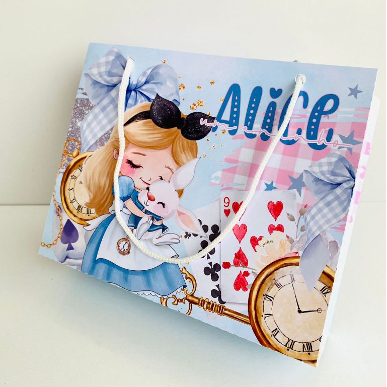 Sacolinha Personalizada Alice no País das Maravilhas Lembrancinha Festa Infantil Papel 230g