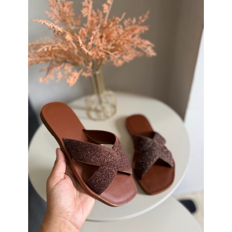 Sandália Rasteira Feminina X Vizzano Tela Shine | Elegante, Moderna e Super Confortável