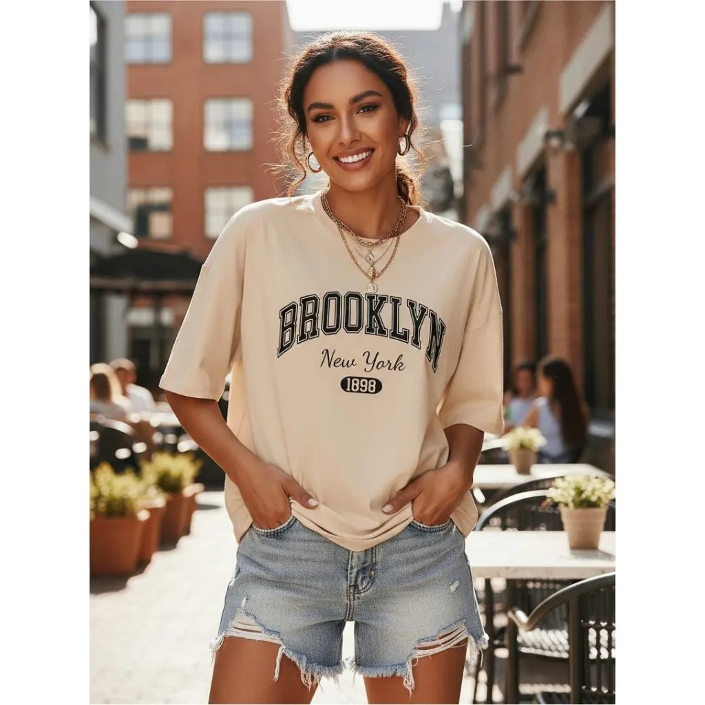 Camiseta Feminina Oversized Brooklyn New York 1898 Corte Reto Retilo de Rua Largo