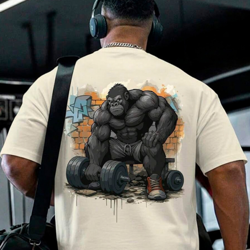 Camiseta Oversized Streetwear Gorilla Monstro da Academia Estampa Halteres e Peso Pesado Malha Premium Algodão Conforto