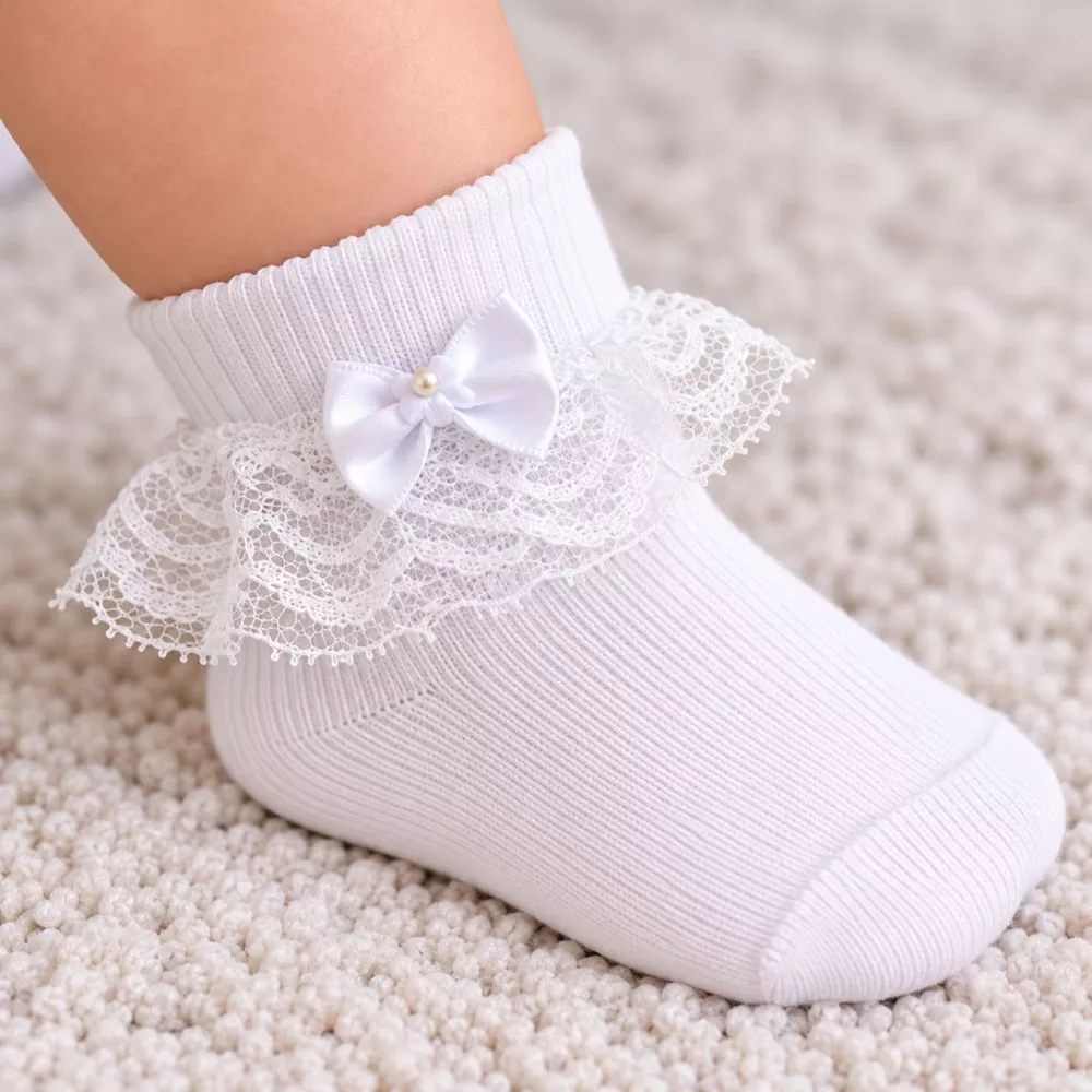Meia Infantil com Renda e Laço Flor Cano Médio Elegante para Bebês Batizado Casamento
