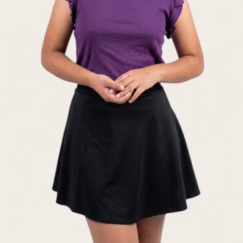 Mini Saia Envelope Preto com Floral Creme de Amarração com forro Curta em Oferta na Shopee