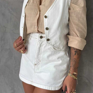 short saia,NME,  off white, jeans
