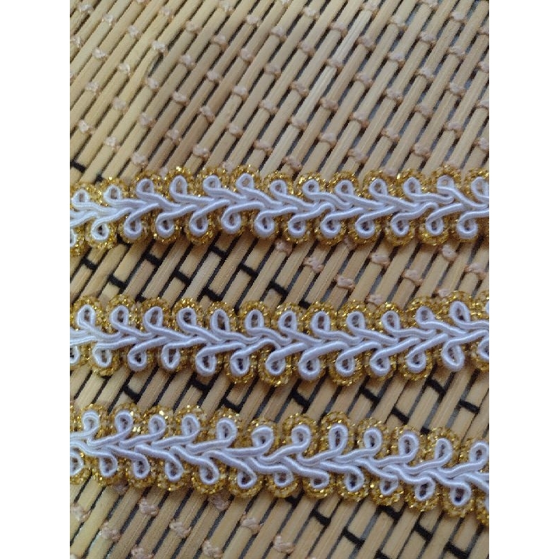 3 ou 5 metros - Sianinha Passamanaria galão diversas cores -  ideal para aplicações artesanais em Oferta na Shopee