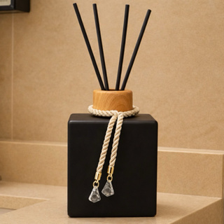 01 Frasco Vidro Difusor de Varetas Ambiente Cubo 250ml Com Cordão em Oferta na Shopee