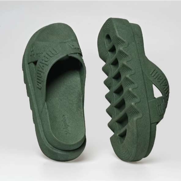 Papete Slide Plataforma Tratorada 2 Tiras Feminina Nuvem