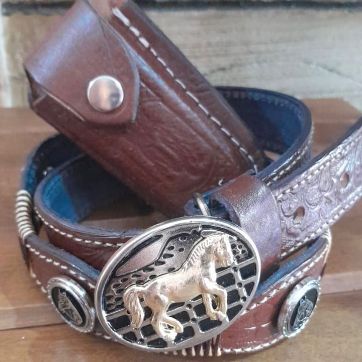 Novidade Kit Cinto Infantil Cavalinho Couro Legítimo + Bainha de Canivete Cavalinho Couro Legítimo Muita Qualidade