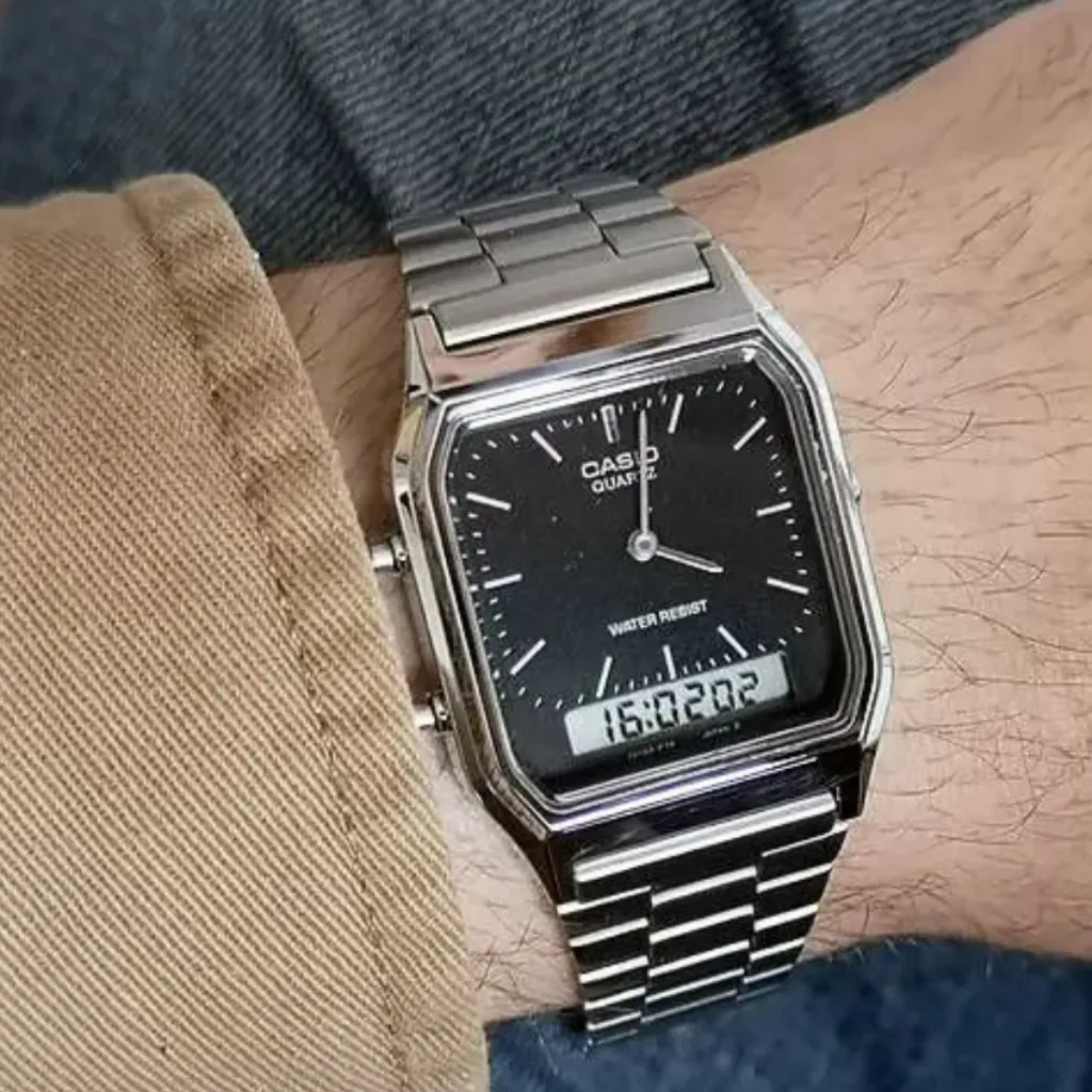 Relógio Casio Vintage Prateado Fundo Preto Analógico Digital