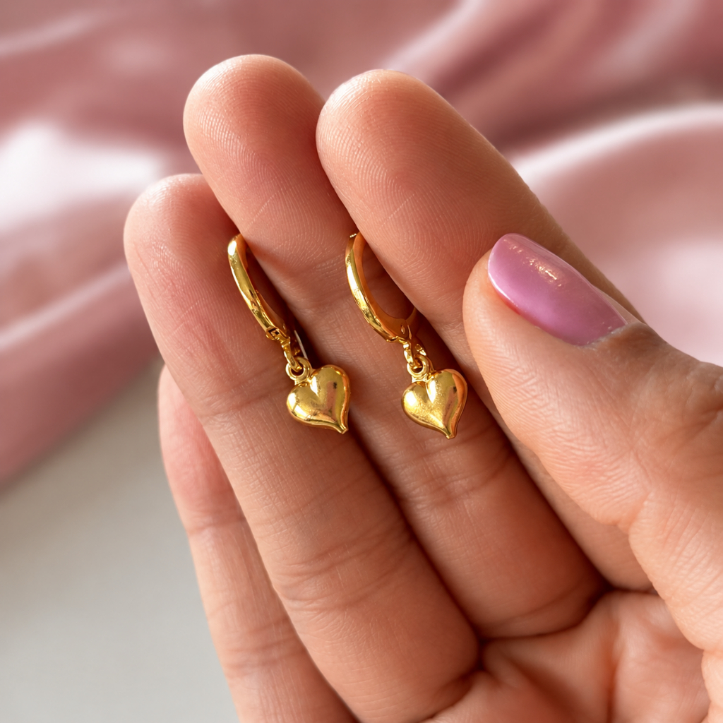 Brinco Argolinha Infantil Berloque Coração Banhado A Ouro 18k