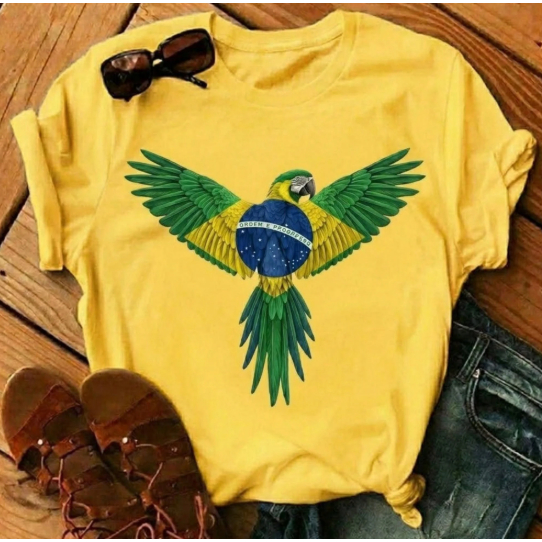 Camisa Camiseta Feminina Estampada Com Arara do Brasil Malha Premium  100%  Algodão  Cores  Variadas