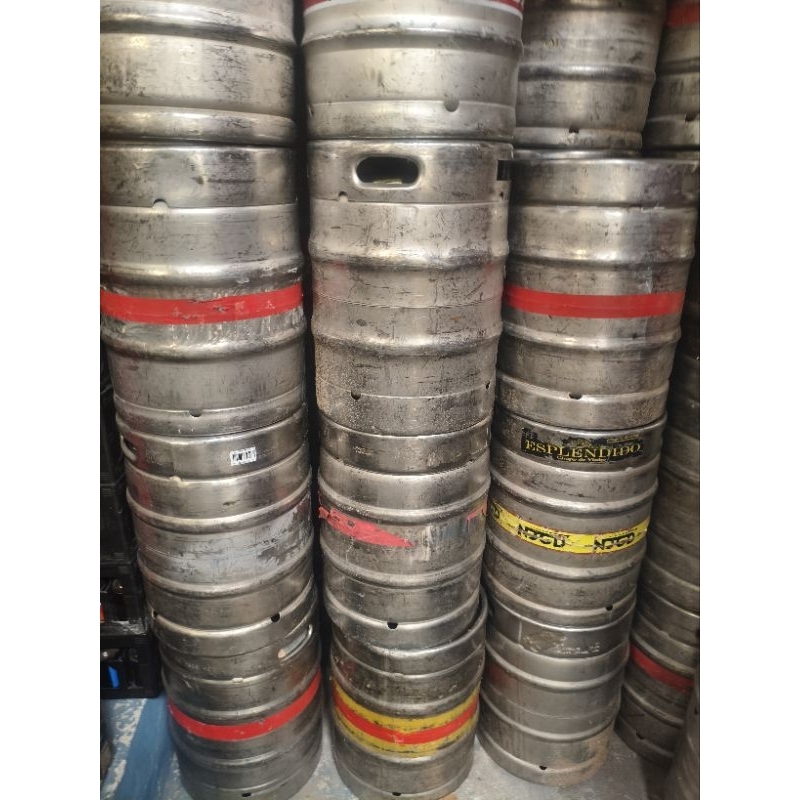 BARRIL 50 LITROS LISO PARA CHOPP ARTESANAL  ) só o cascoOBSERVAÇÃO: ENVIAMOS SOMENTE 01(UM) BARRIL POR pedido
