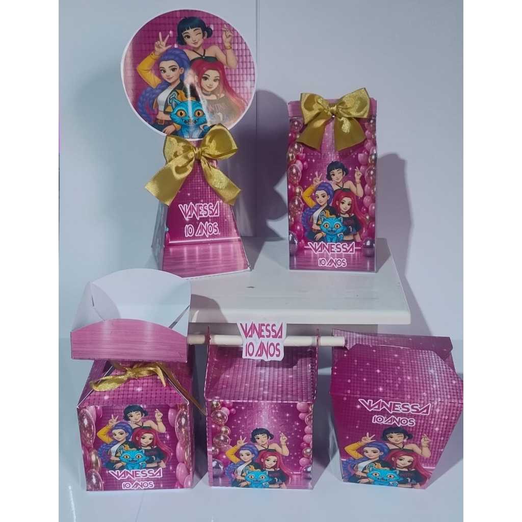 20 Caixas Personalizadas - Lembrancinha para Festa Infantil - Aniversário - GUERREIRAS DO K_POP  PRONTO P USO