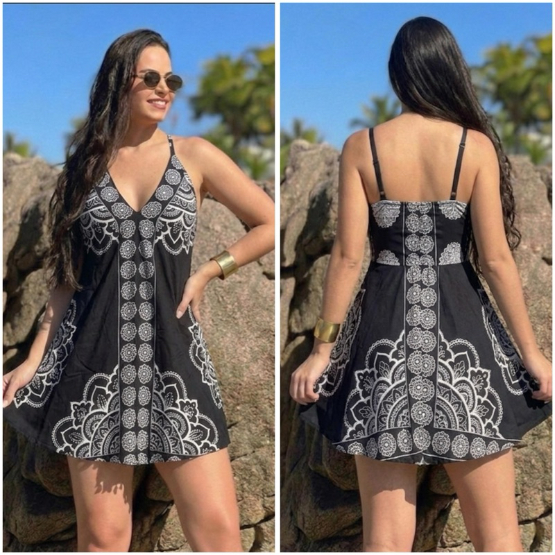 Vestido Curto Indiano Indiano / Frente Única / Alcas Reguláveis / Costas Nua/ Saída de Praia Curta