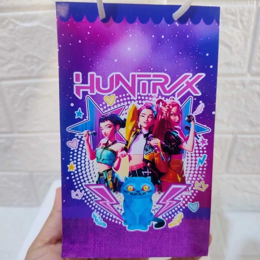 Sacolinha surpresa GUERREIRAS DO KPOP/ PRODUTO DESMONTADO/ lembrancinhas GUERREIRAS DO KPOP/ personalizados KPOP menina