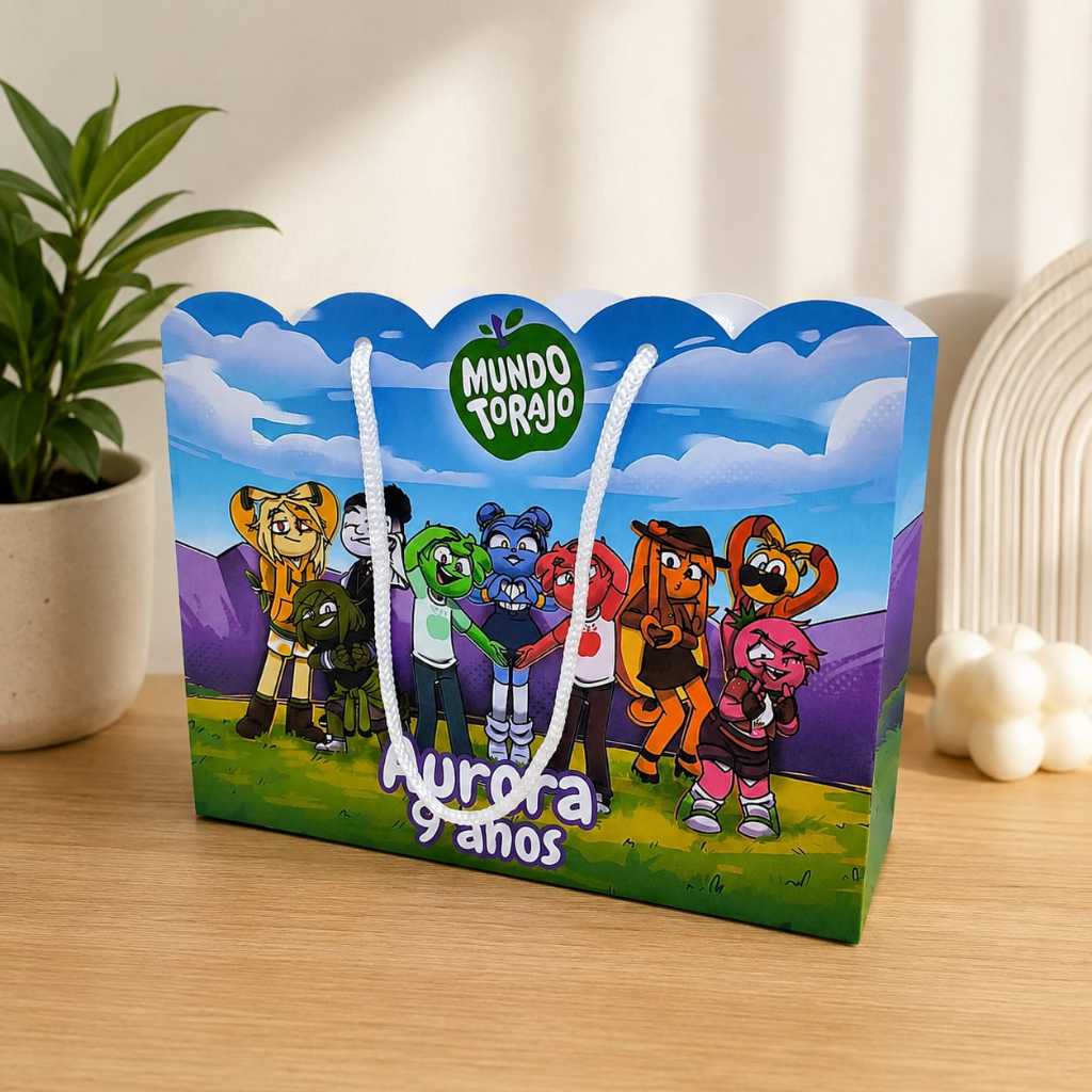 JÁ VAI MONTADA Sacolinha Mundo Torajo Surpresa Personalizada Lembrancinha Aniversario Mundo Torajo Verde