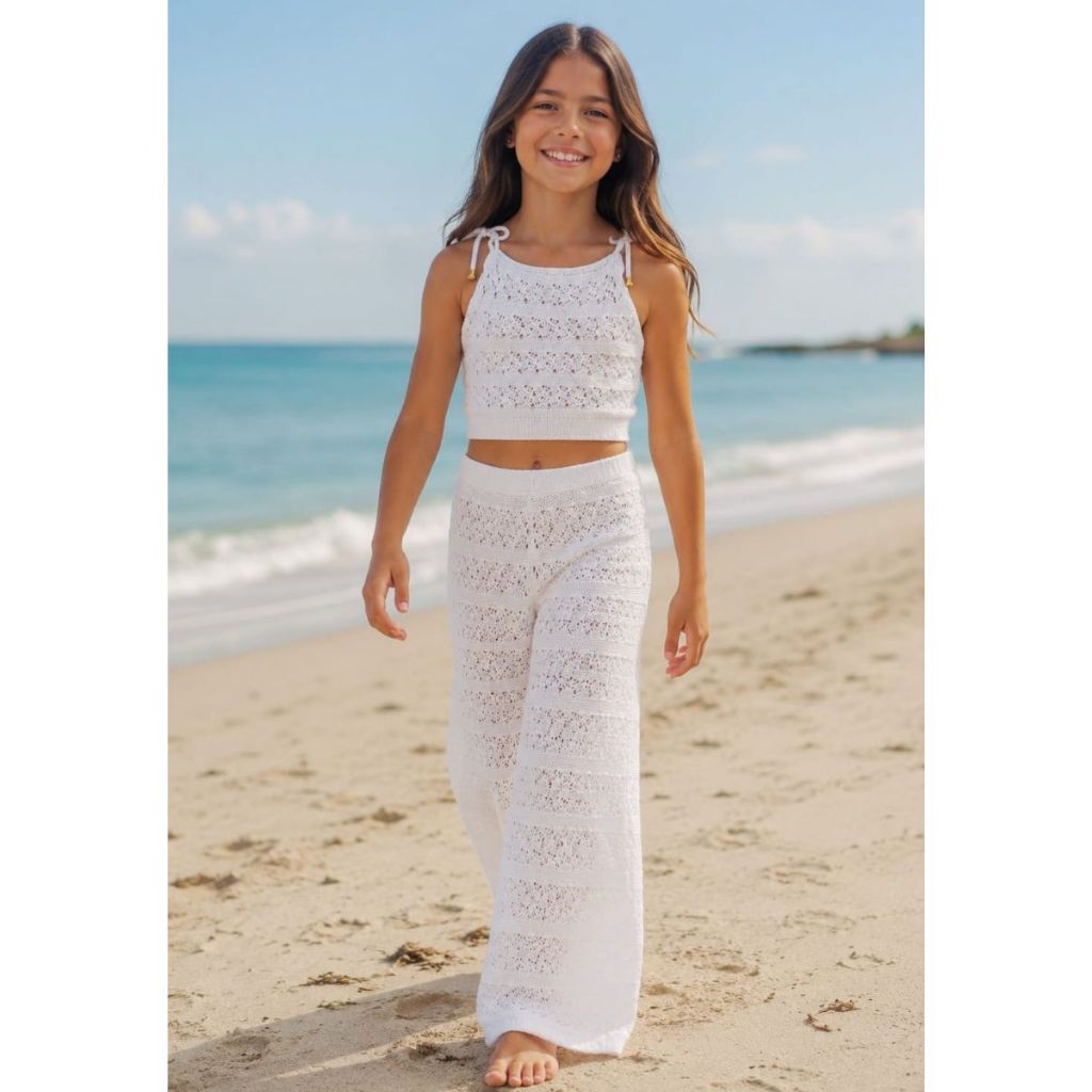 Conjunto Saída De Praia Infantil Em Tricô Top + Calça