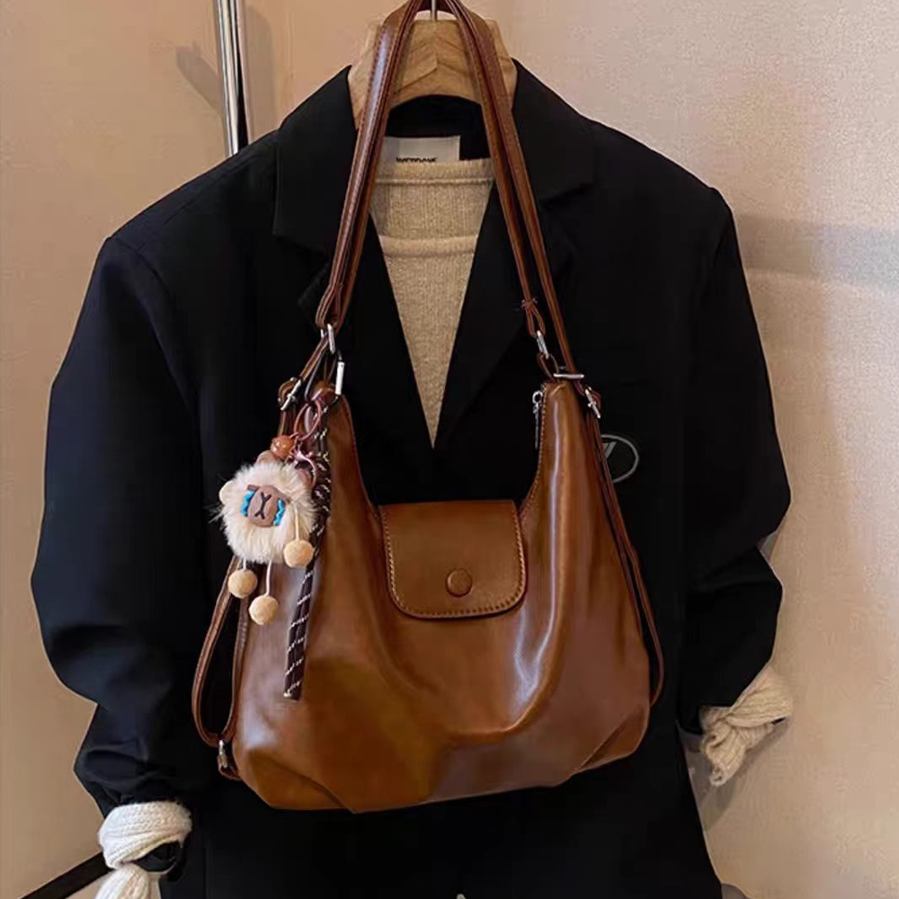 Bolsa Feminina Pequena de Ombro Impermeável com Pingente — foto 3