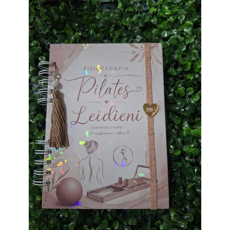 Caderno 100 folhas personalizado com nome. Caderno A5, laminado com bopp.Caderno pautado com 100 folhas frente e verso