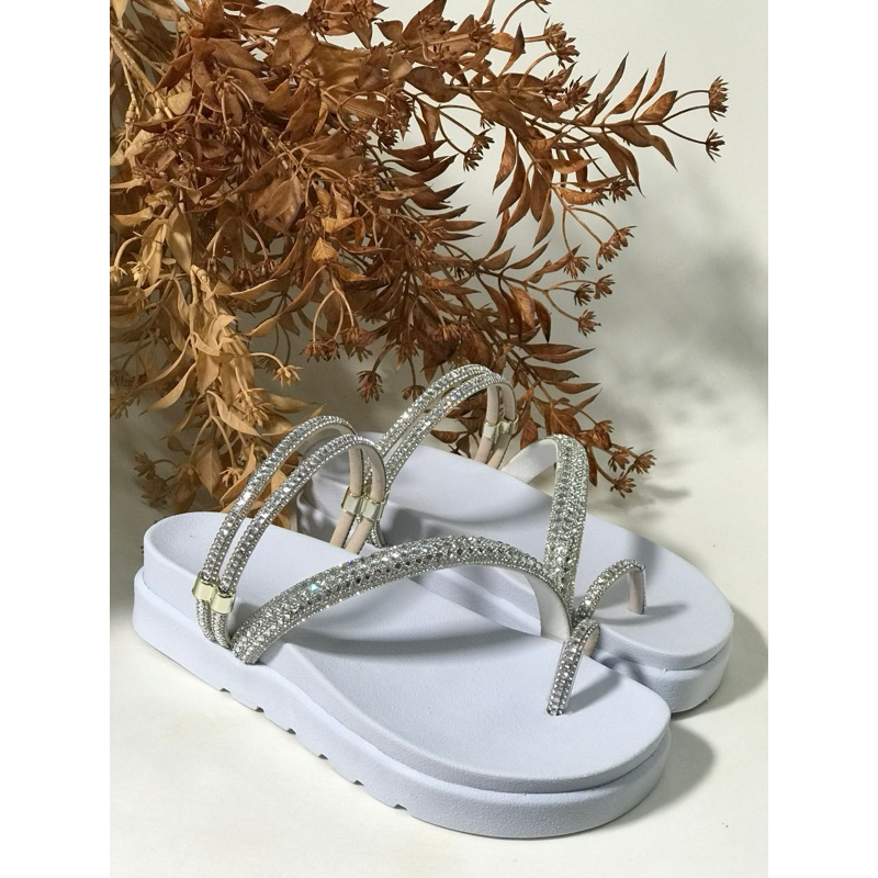 Sandália Feminina Plataforma com Strass Brilhante Tiras Pedrarias Confortável Casual Festa