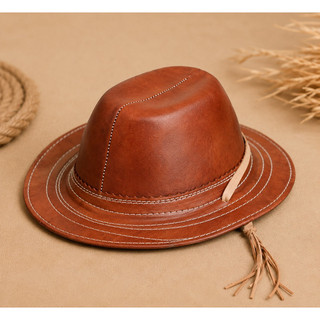 Chapéu Country em Couro Sintético Marrom com Costura Decorativa – Estilo Cowboy, Country e Sertanejo, com Aba Larga