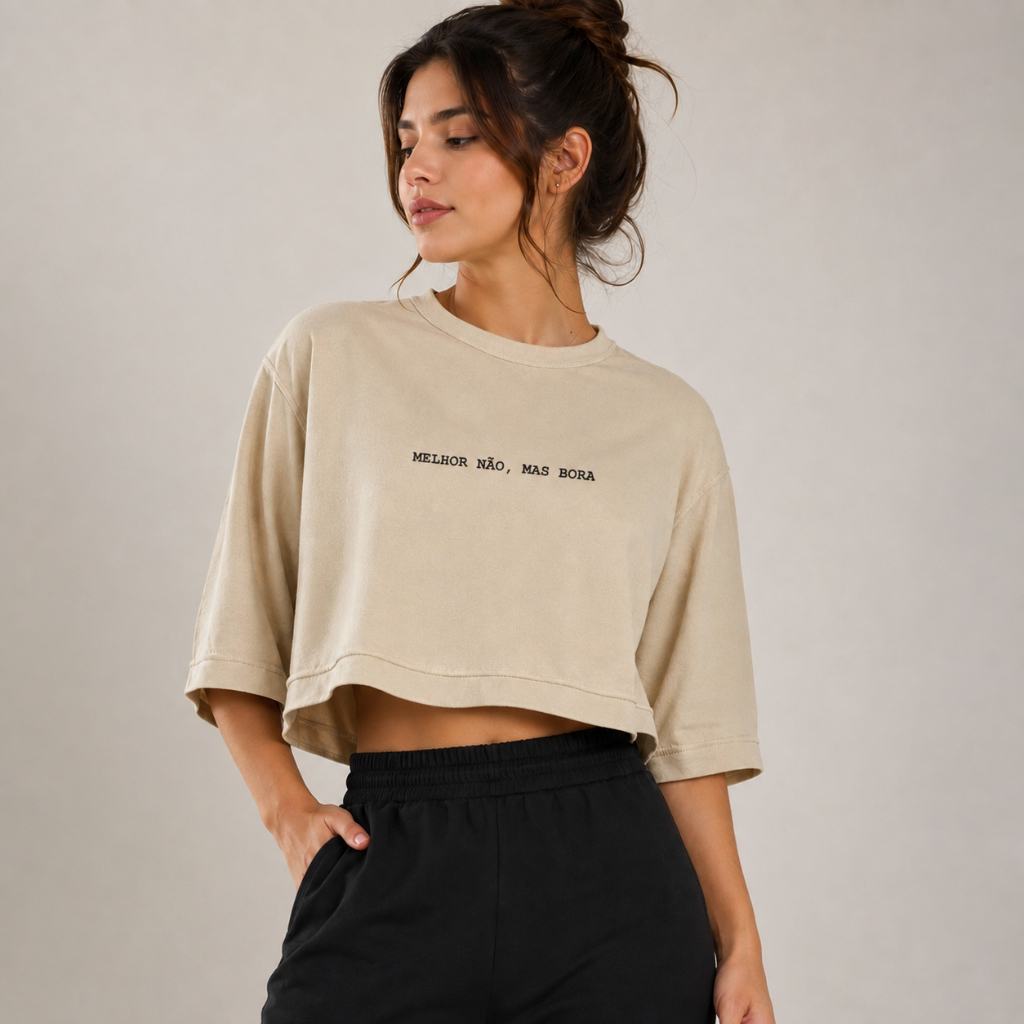 Cropped Algodão Melhor Não, Mas Bora Estilo Básico