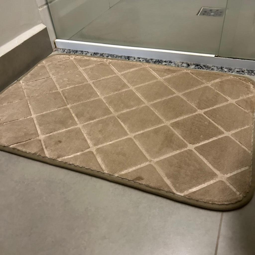 Tapete Antiderrapante Macio Soft Térmico Para Banheiro - 60 cm x 40 cm - Retangular