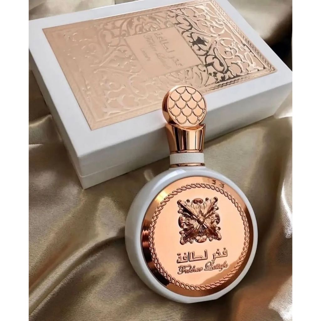 O Charme Irresistível do Fakhar Rose: A Nova Sensação da Perfumaria Árabe