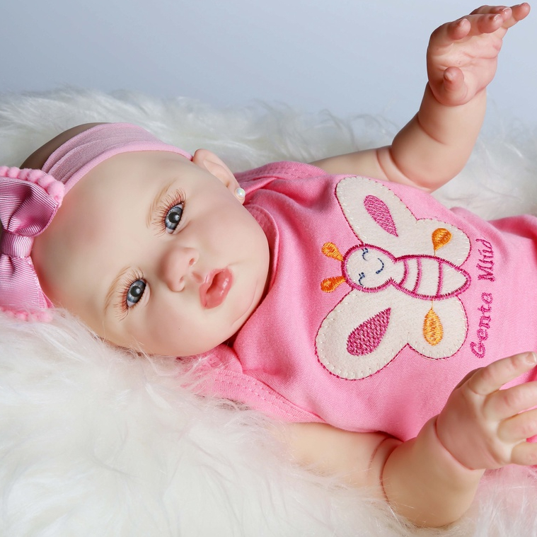 Boneca Bebê Reborn Abigail 48cm Corpo de Silicone