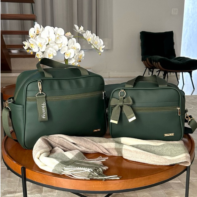 kit Bolsa e Frasqueira Maternidade Ravi Com Chaveiro Personalizado